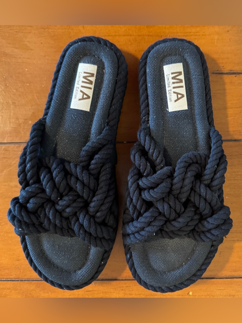 MIA Knotted Rope Slide Sandals in Black